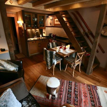 Duplex En Vieux Bois Hyper Centre Appartement Chamonix Buitenkant foto
