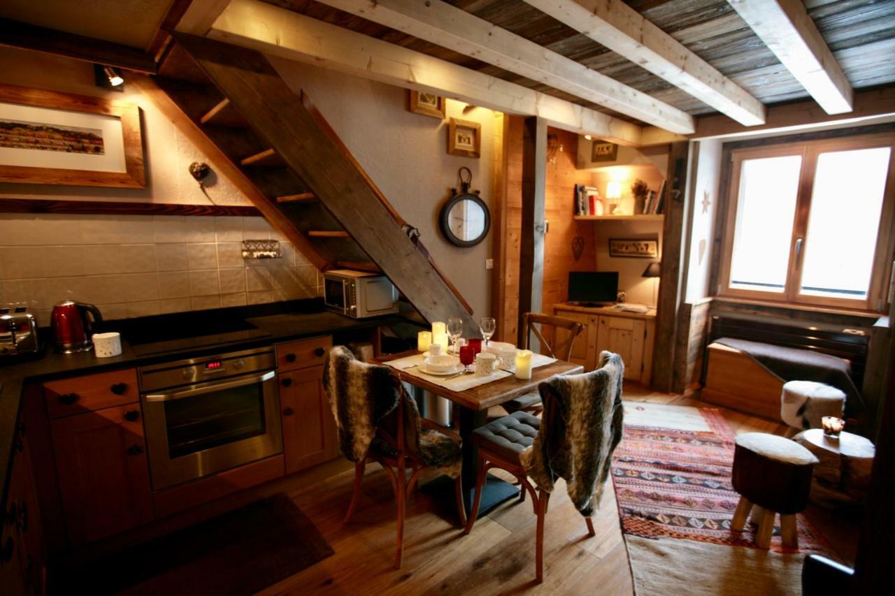 Duplex En Vieux Bois Hyper Centre Appartement Chamonix Buitenkant foto