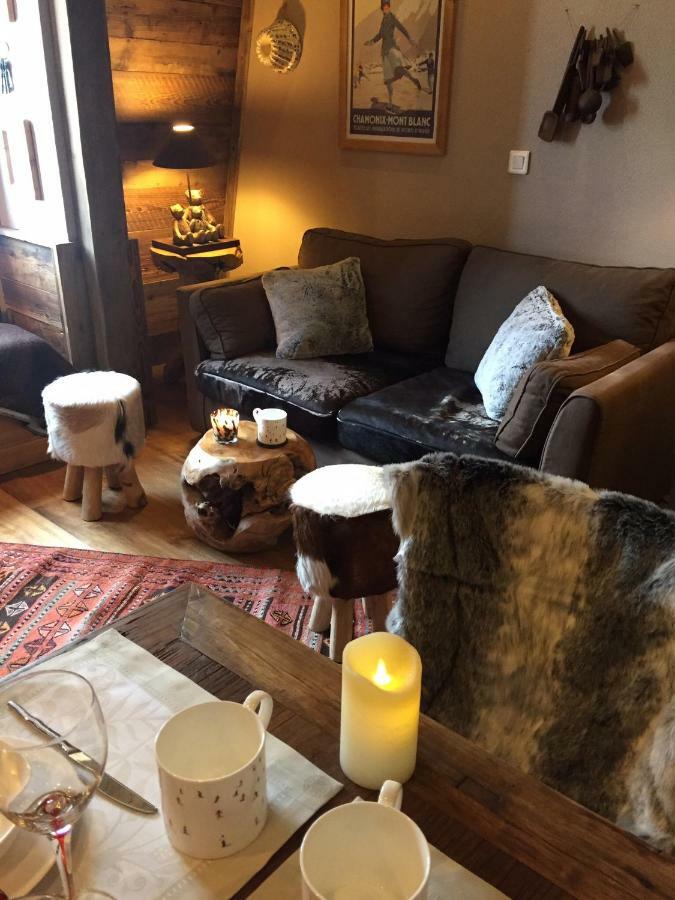 Duplex En Vieux Bois Hyper Centre Appartement Chamonix Buitenkant foto