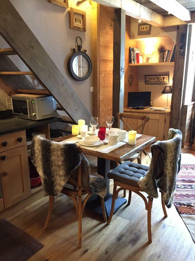Duplex En Vieux Bois Hyper Centre Appartement Chamonix Buitenkant foto